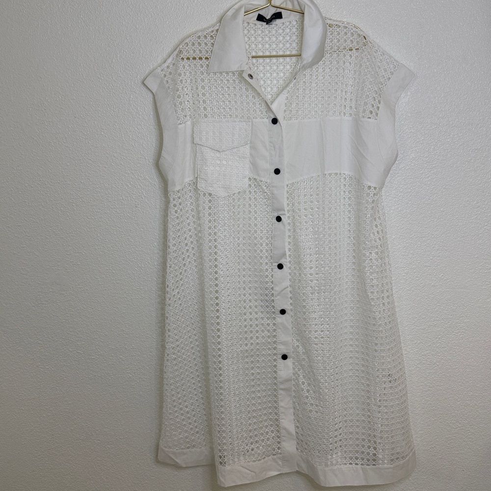 white islet dress- Free size (best fit XL)